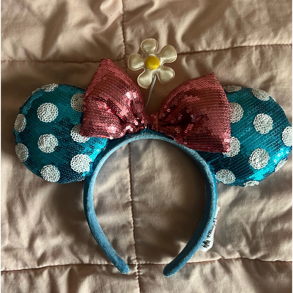 Old School Minnie Mouse Ears